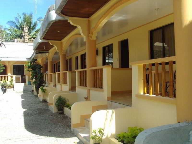 Alliyah'S Beach Resort Balabag  Exterior photo